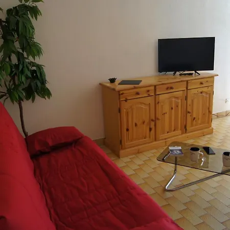 Apartament Lara 4 - T2 Spacieux Parking - Pres Centre-port, Ile Des Loisirs, Richelieu *